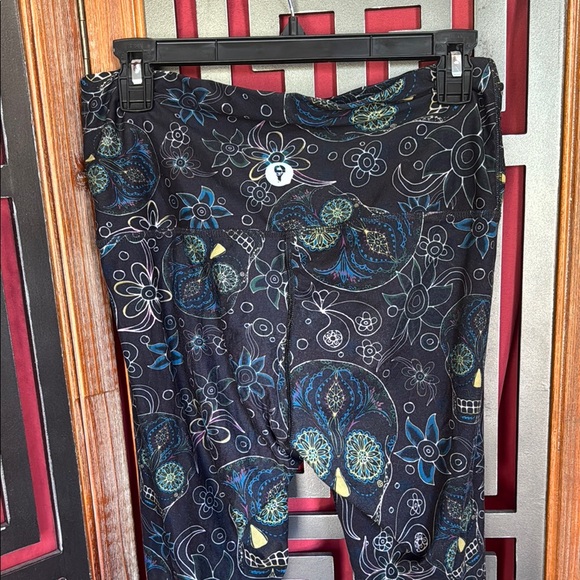 Yoga democracy sugar skull leggings - Picture 3 of 4